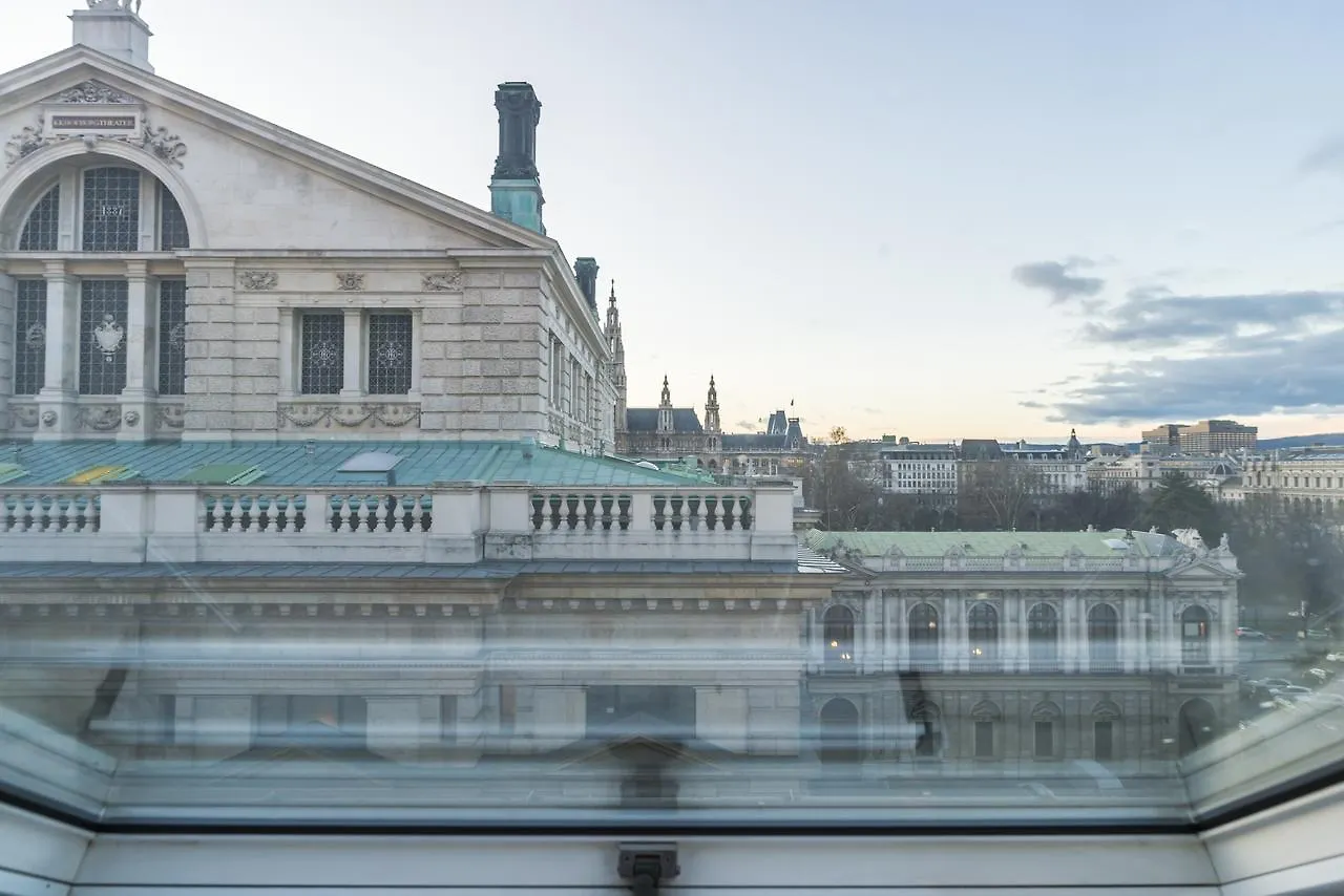 Palais Rathaus By Welcome2Bécs 0*,